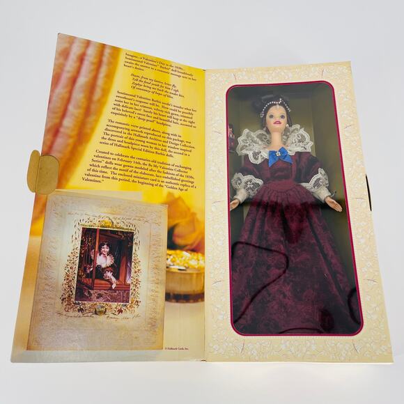 Sentimental Valentine Hallmark Special Edition Mattel Barbie Doll 16536 - NRFB - Picture 3 of 15